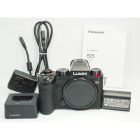 美品 7716ショット Panasonic LUMIX DC-S5 ボディー パナソニック 管PN10091