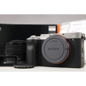 [美品｜シャッター数 5600回] SONY α7C ズームレンズキット ILCE-7CL [プロテクター + 延長アイカップ 追加付属]