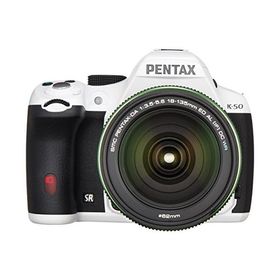 RICOH デジタル一眼レフ PENTAX K-50 DA18-135mmWRレンズキット ホワイト K(中古品)