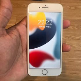Apple iPhone 8 64GB 本体