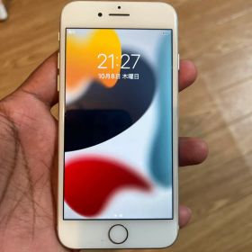 Apple iPhone 8 64GB 本体