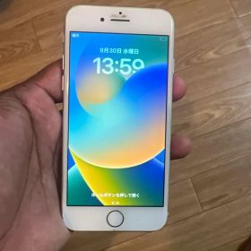 Apple iPhone 8 64GB 本体