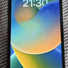 Apple iPhone 8 128GB 本体