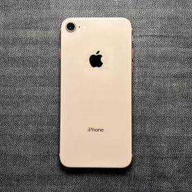 iPhone 8 64GB ゴールド
