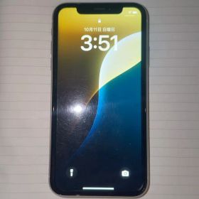 Apple iPhone Xr 64GB本体のみ