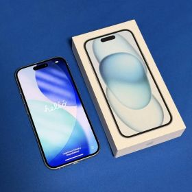 極美品 Apple iPhone 15 本体 128GB アイスブルー おまけ付