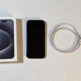 Apple iPhone 15 Pro 128GB 本体 + 充電ケーブル