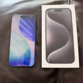 iPhone 15pro 本体
