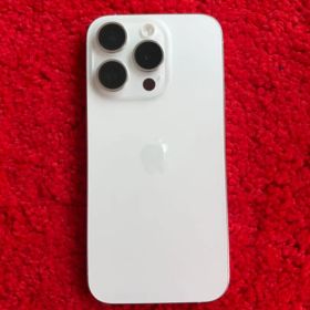 iPhone 15 Pro ホワイトチタニウム 本体 256GB 箱あり