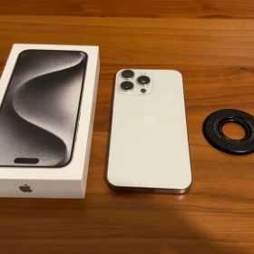 iPhone 15 ProMax 256GB ホワイトチタニウム 美品