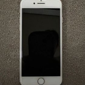 Apple iPhone8 256 本体 シルバー
