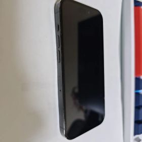 Apple iPhone 14pro本体