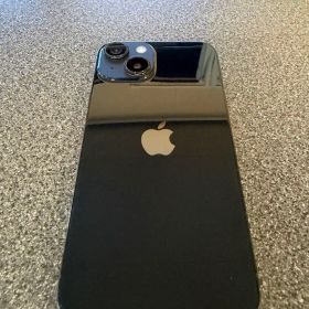 Apple iPhone 14 128GB ミッドナイト 美品 純正ケーブル付き