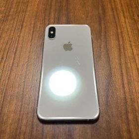 iPhone XS 64GB シルバー 本体 バッテリー100%