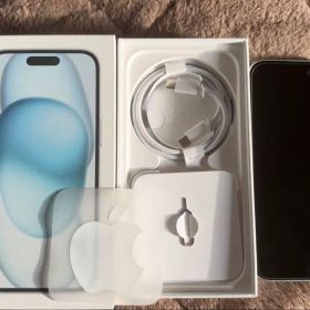 Apple iPhone 15 128GB ブルー