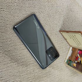 値下げXiaomi 11T pro 8+128ケース充電器付き