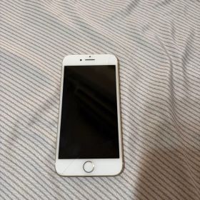 iPhone 7 ゴールド