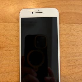 【美品】iPhone8 ピンクゴールド