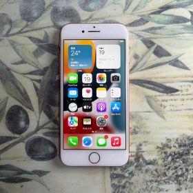 Apple iPhone 8 64GB SIMロック解除済み