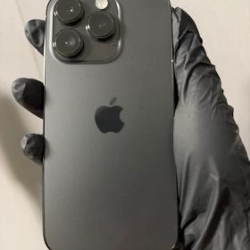 Apple iPhone 14 Pro 本体