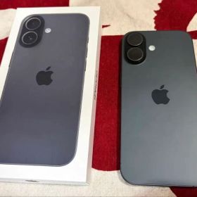 iPhone17 無印256GB ブラックSIMフリー超美品 最大容量95%