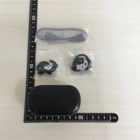 em 001Bose クワイエットコンフォートワイヤレスイヤホン429708