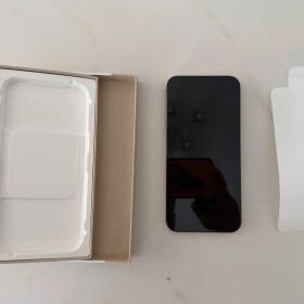 iPhone 15Promax256gb本体