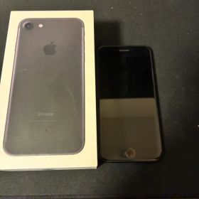 iPhone SE 第2世代 128GB ブラック SIMフリー 箱付き