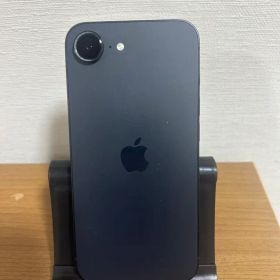 美品 Apple iPhone16e 本体 ブラック