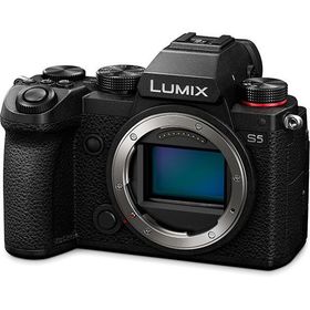 パナソニック(Panasonic) LUMIX(ルミックス) ミラーレス一眼カメラ LUMIX DC-S5ボディ DC-S5-K【パナソニック家電製品正規取扱店】
