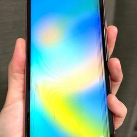 超人気新品 iPhoneXR 64GB レッド 本体裏側下部ひび割れあり画面液晶縦