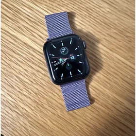 Apple Watch SE 新品¥10,472 中古¥9,900 | 新品・中古のネット最安値
