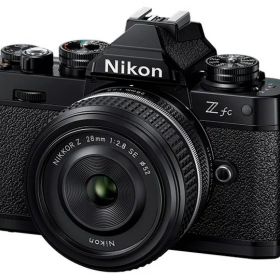 Nikon Z fc 28mm f/2.8 Special Edition キット [ブラック]【お取り寄せ商品（3週間から4週間程度での入荷、発送）】