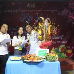 VINUT: "Chung Cake" - the soul of Vietnamese New Year 21 VINUT Chung cake 2020 21 scaled