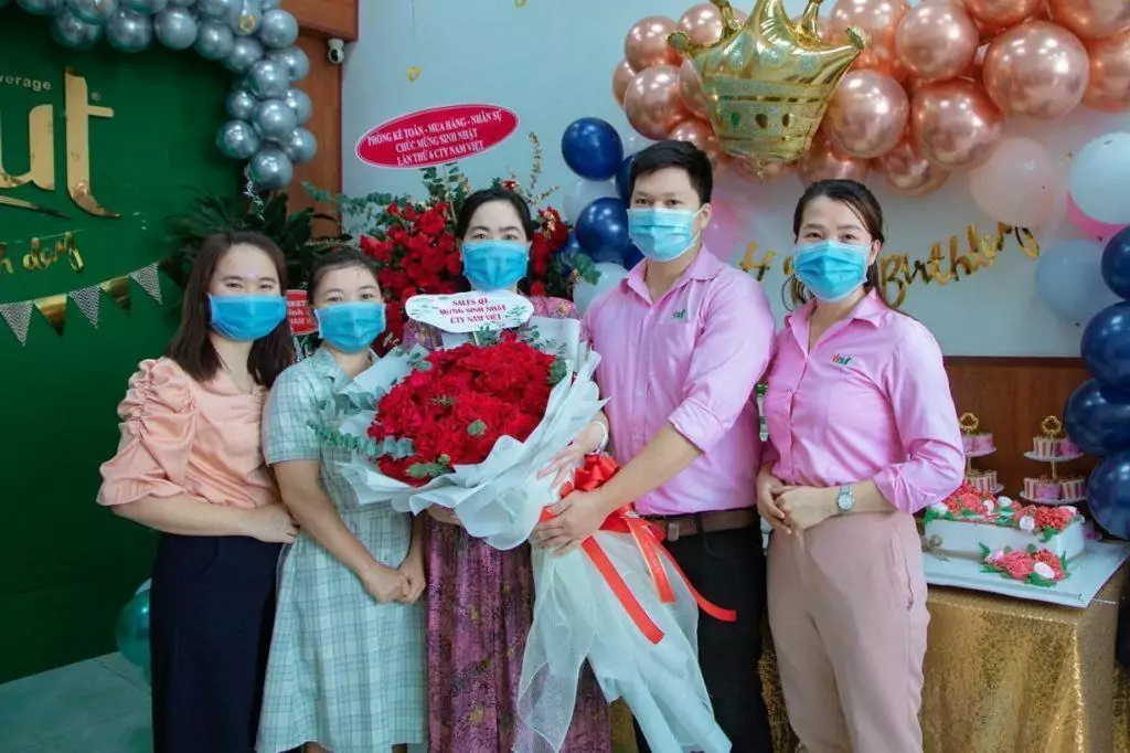 NAM VIET F&B: 6th YEAR ANNIVERSARY 2021 13 6th YEAR ANNIVERSARY 11