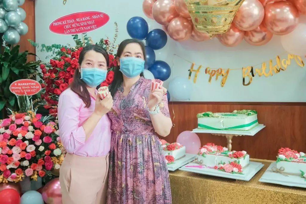 NAM VIET F&B: 6th YEAR ANNIVERSARY 2021 17 6th YEAR ANNIVERSARY 16