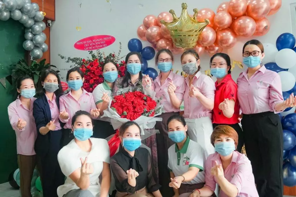 NAM VIET F&B: 6th YEAR ANNIVERSARY 2021 28 6th YEAR ANNIVERSARY 27