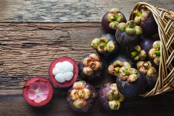 What is Mangosteen Fruit? What is Mangosteen Fruit?