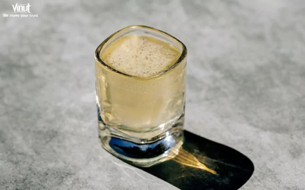 VINUT_Green Tea Shot offers a unique and invigorating experience to your taste buds