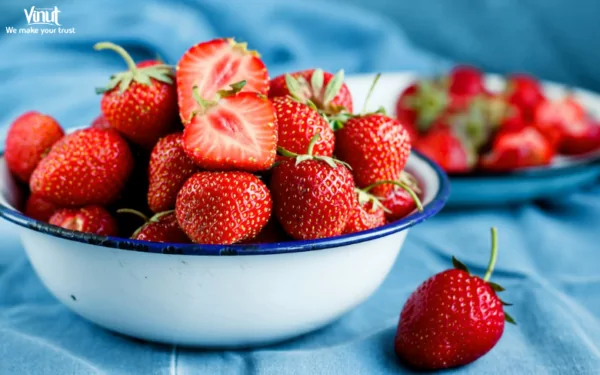 VINUT_Strawberries VINUT_Strawberries