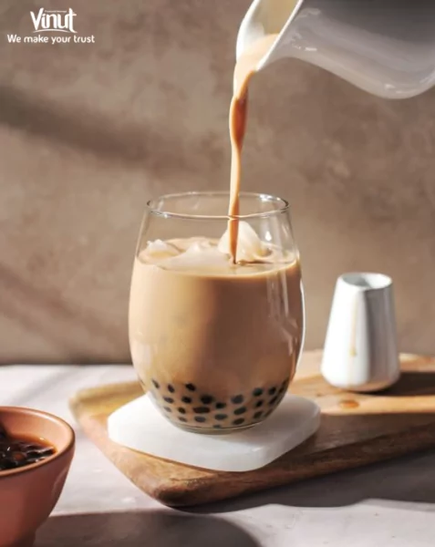 VINUT_Taiwanese milk tea, also known as “bubble tea” or “boba tea