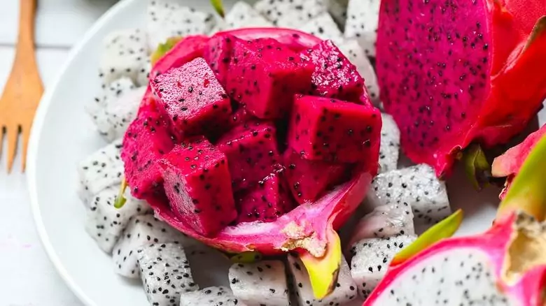 The Most Delicious Tropical Fruits of Vietnam 2023