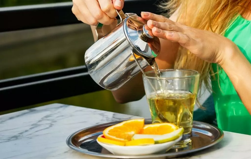 Is There a Best Time to Drink Green Tea? 4 Is There a Best Time to Drink Green Tea?