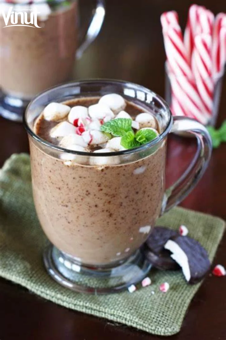 Hot Drinks for Christmas: Cozy Up with These Festive Delights 5 VINUT_Peppermint Mocha: The Perfect Blend of Christmas Flavors
