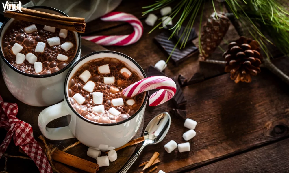 Hot Drinks for Christmas: Cozy Up with These Festive Delights 2 VINUT_The Classic Hot Chocolate