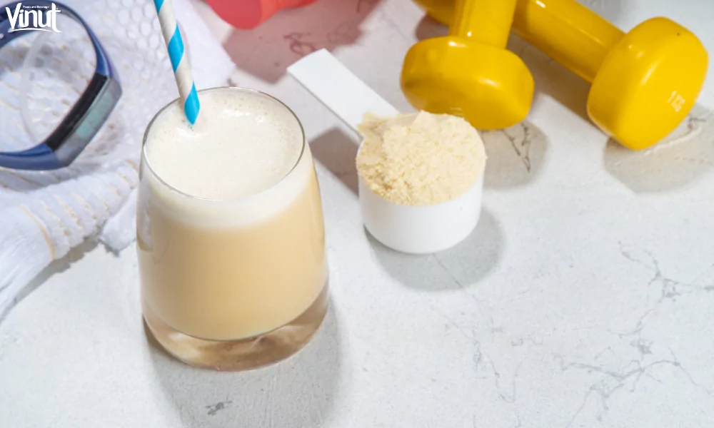 Crafting the Perfect Healthy Banana Protein Shake 4 VINUT_The Essential Guide to a Flavorful and Energizing Banana Protein Shake