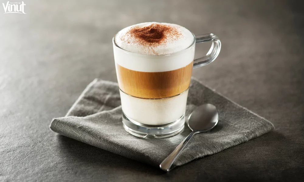 Top 7 Special Coffee Drink Types Around The World 4 VINUT_Latte