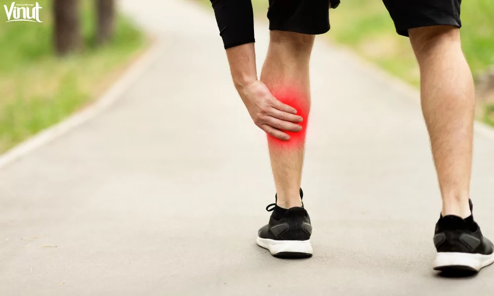 Cherries: 7 Impressive Health Benefits 8 VINUT_May Reduce Muscle Soreness