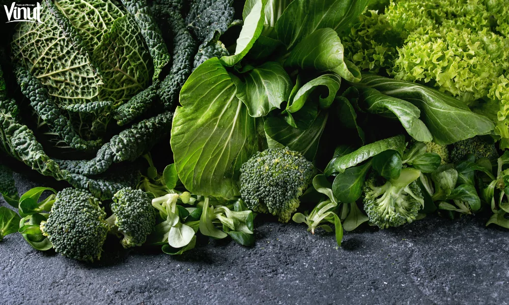 VINUT_Unleashing the Power of Greens: Key Ingredients for Vibrant Green Smoothies