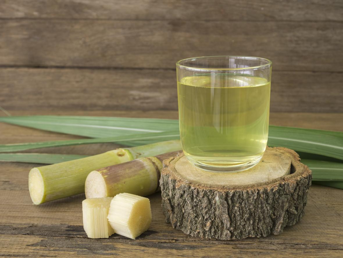 The Benefits of Drinking Sugarcane Juice on an Empty Stomach